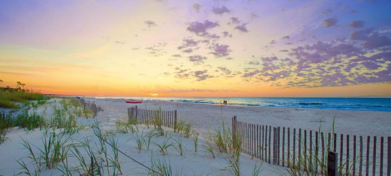 Apartahotel Ocean Dunes #111, Beach In Coligny Beach, 43 S Forest Beach Dr, Hilton Head Sc, Oceanfront Condo, Heated Pool, By Vacation Hhi